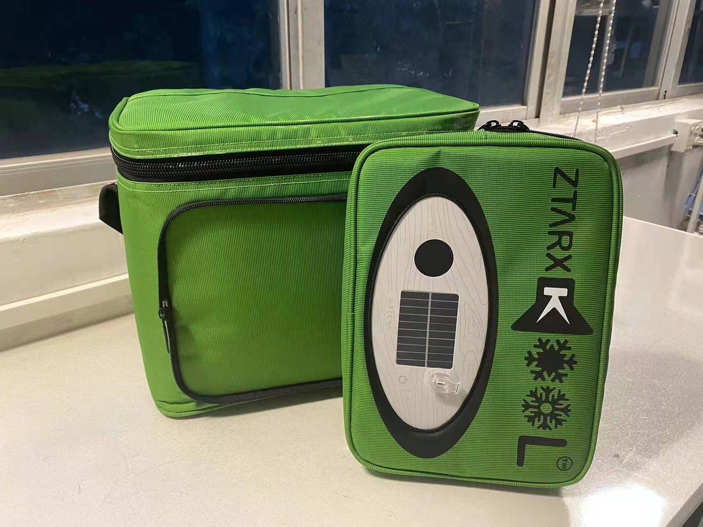 Ztarx Sound-Waterproof Solar&USB Powered Speaker Cooler Bag - Ultimate Outdoor Companion