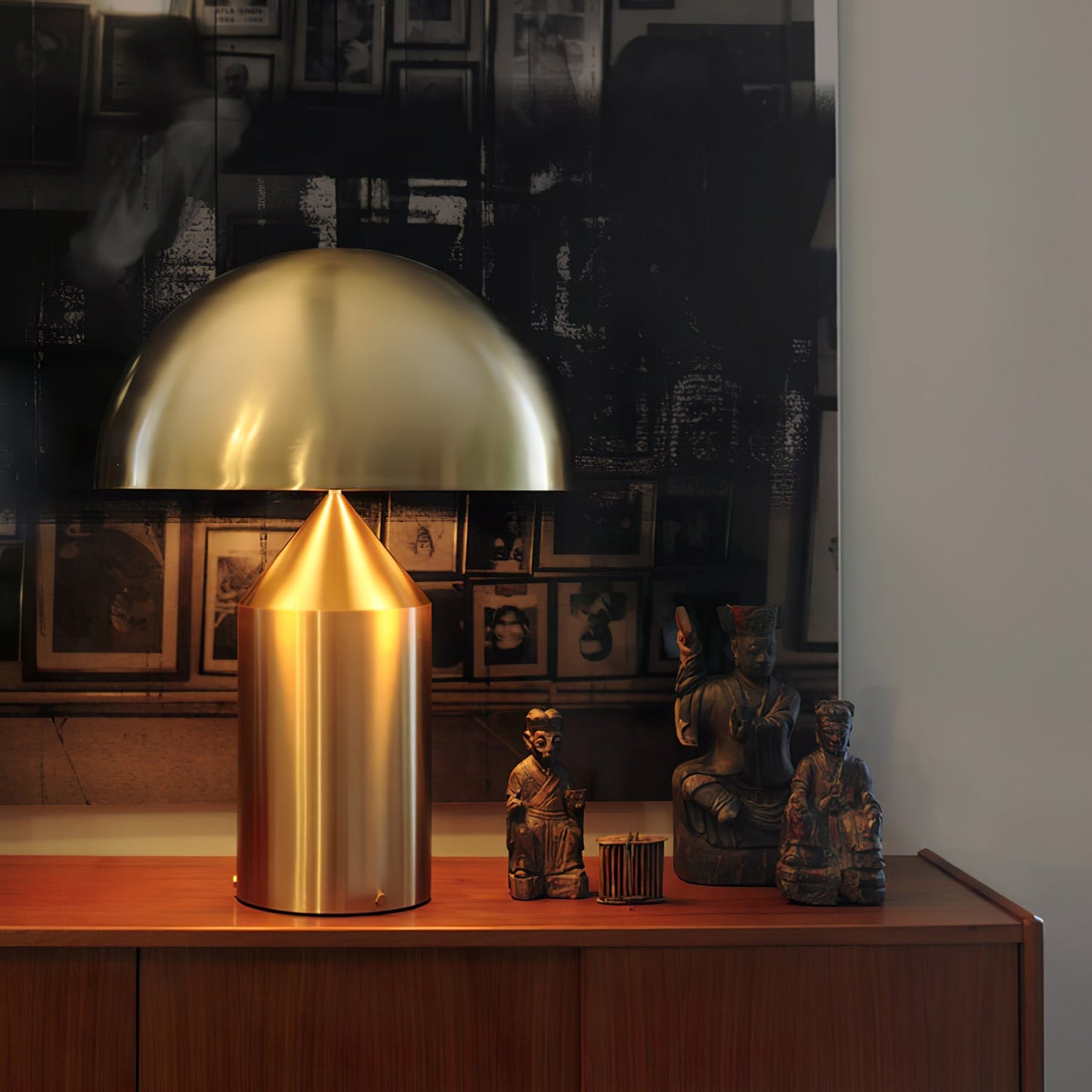 Aurora Metal Table Lamp