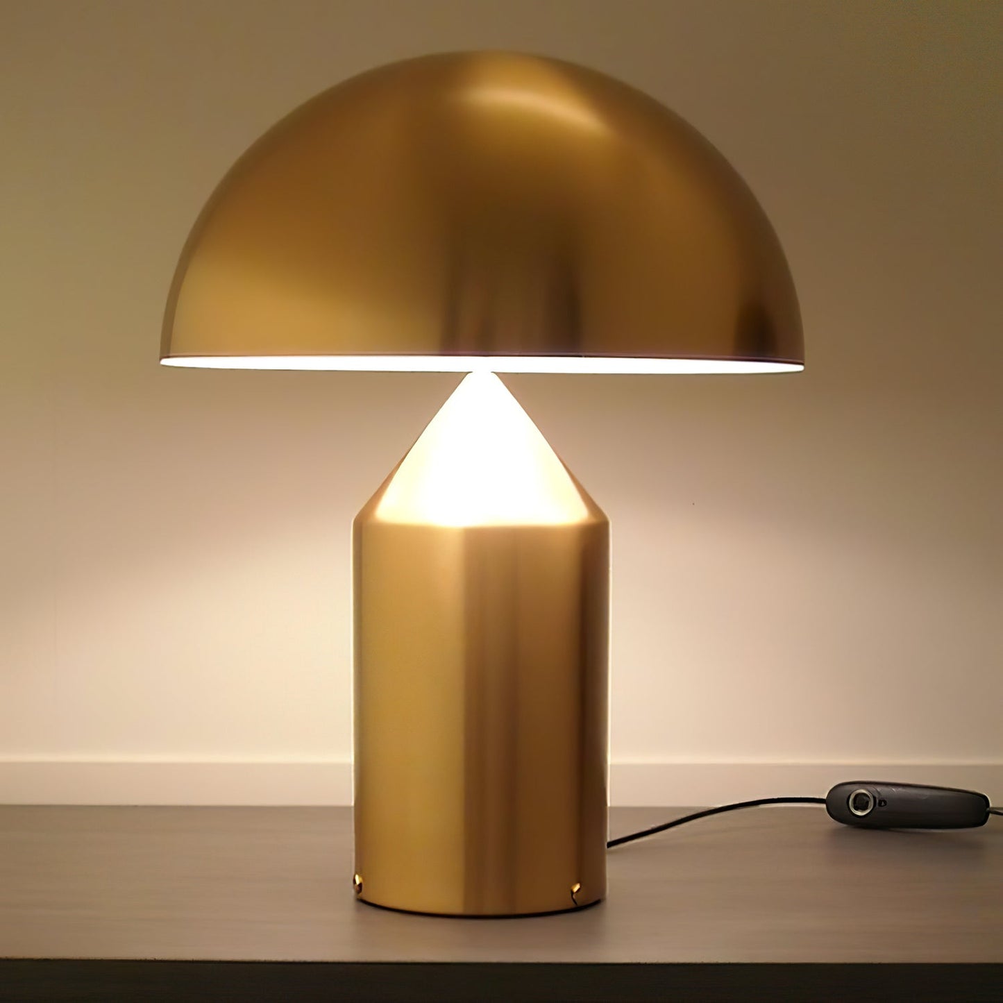 Aurora Metal Table Lamp