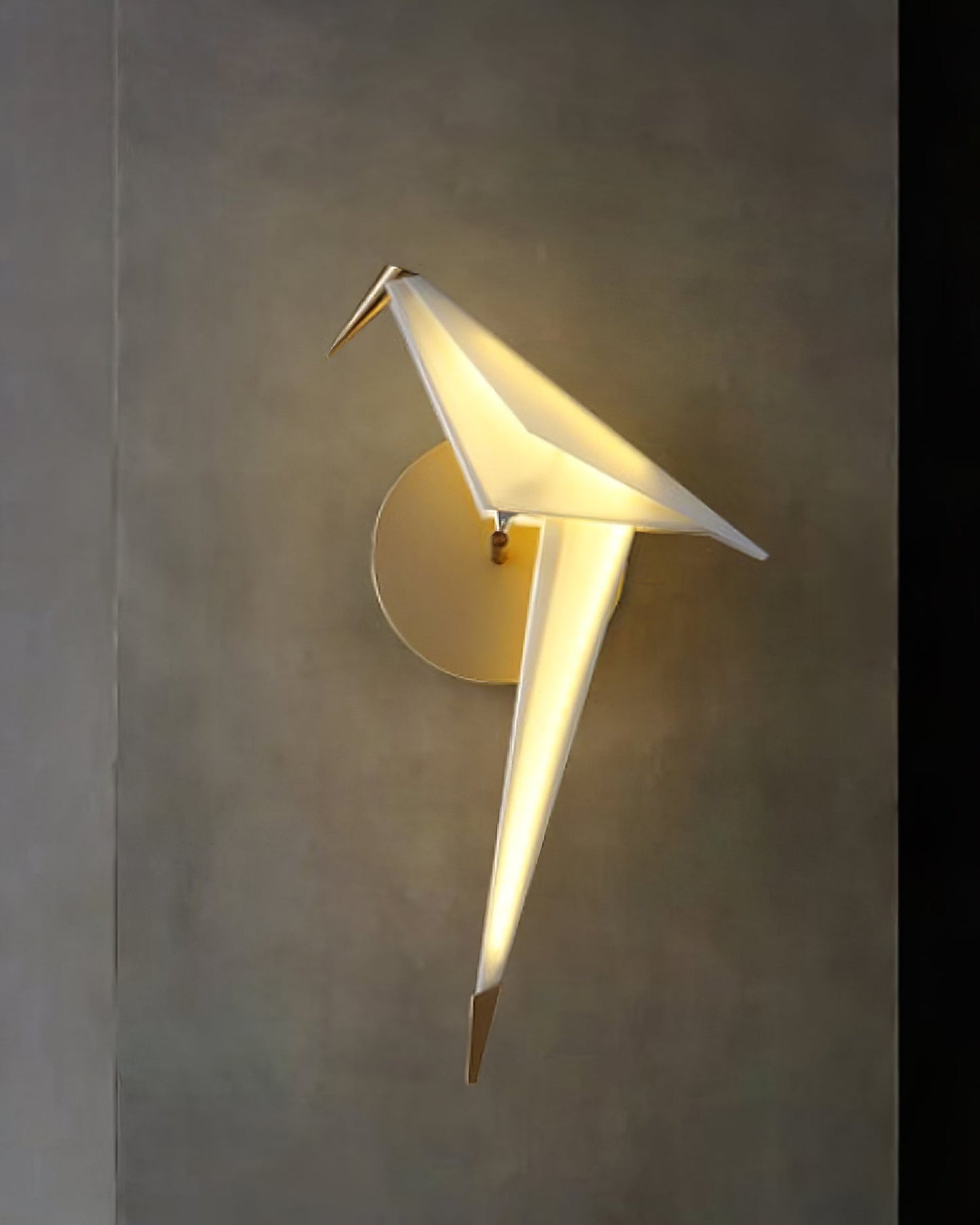 Peaceful Bird Wall Lamp