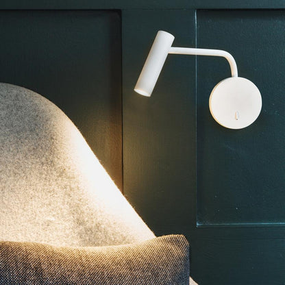 Simplicity LED Wall Lamp