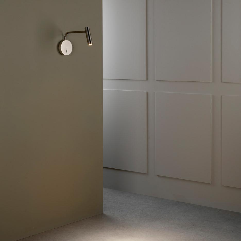 Simplicity LED Wall Lamp