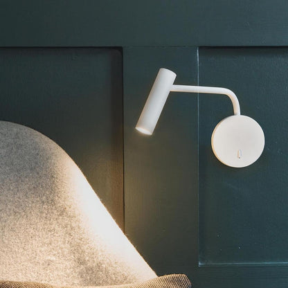 Simplicity LED Wall Lamp