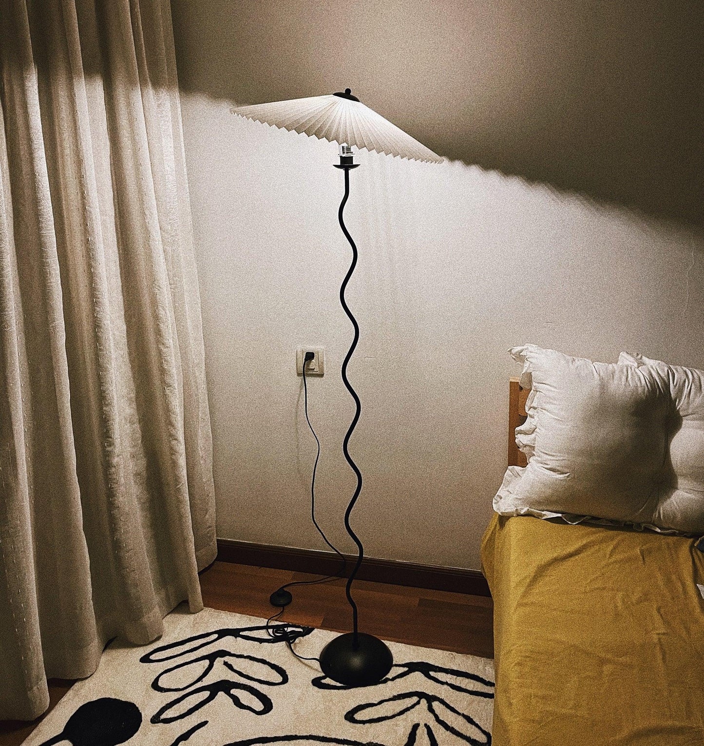 Pleated Lampshade Floor Lamp